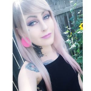 Meet your Posher, Kaylen